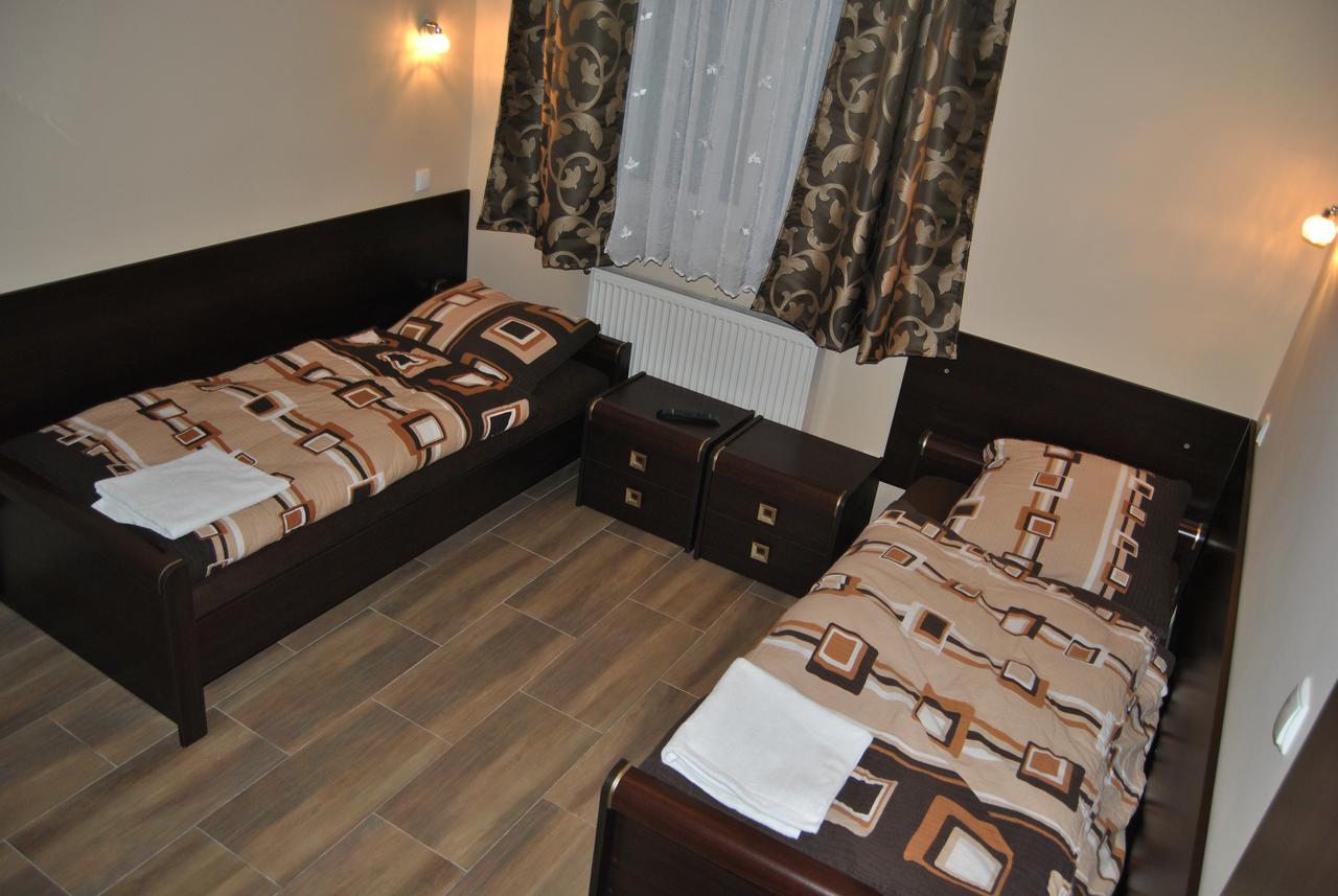 Hotel Gosciniec Wloclawek Exterior photo